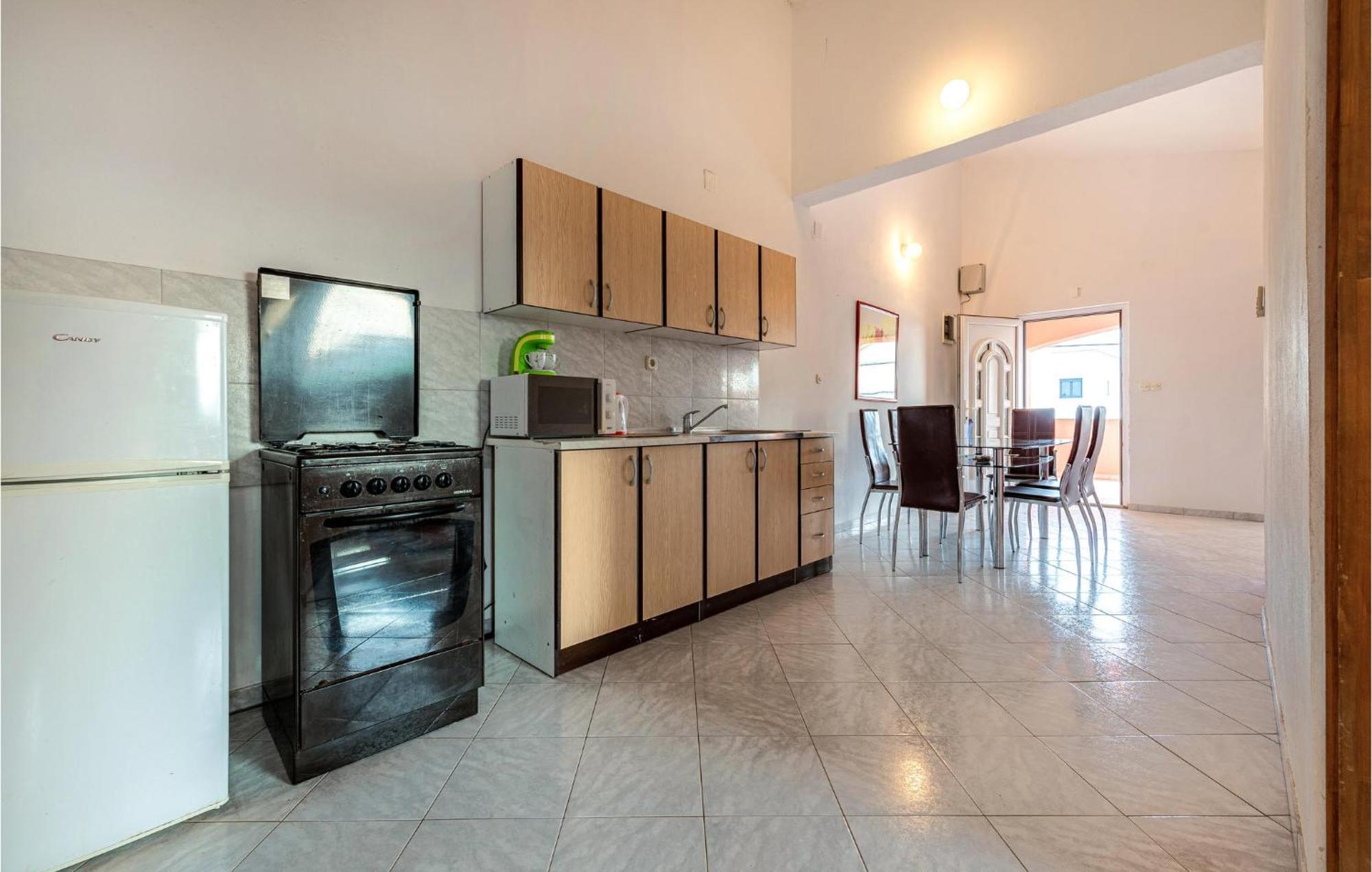 Beautiful Apartment In Vir With Wifi Exterior foto