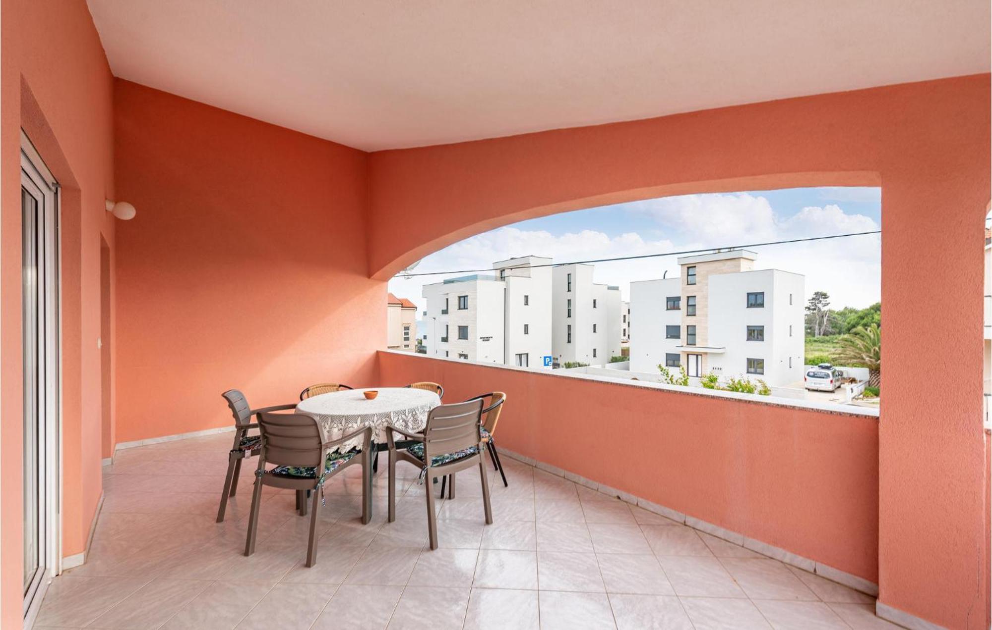 Beautiful Apartment In Vir With Wifi Exterior foto