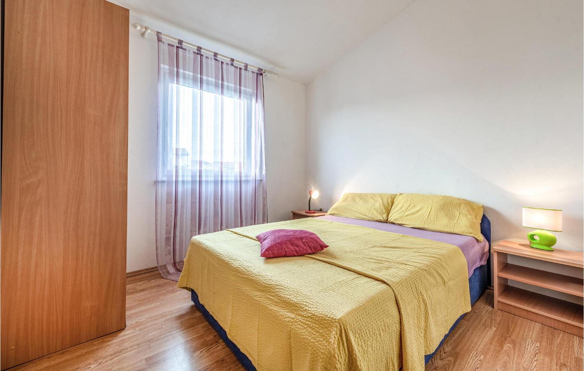 Beautiful Apartment In Vir With Wifi Exterior foto